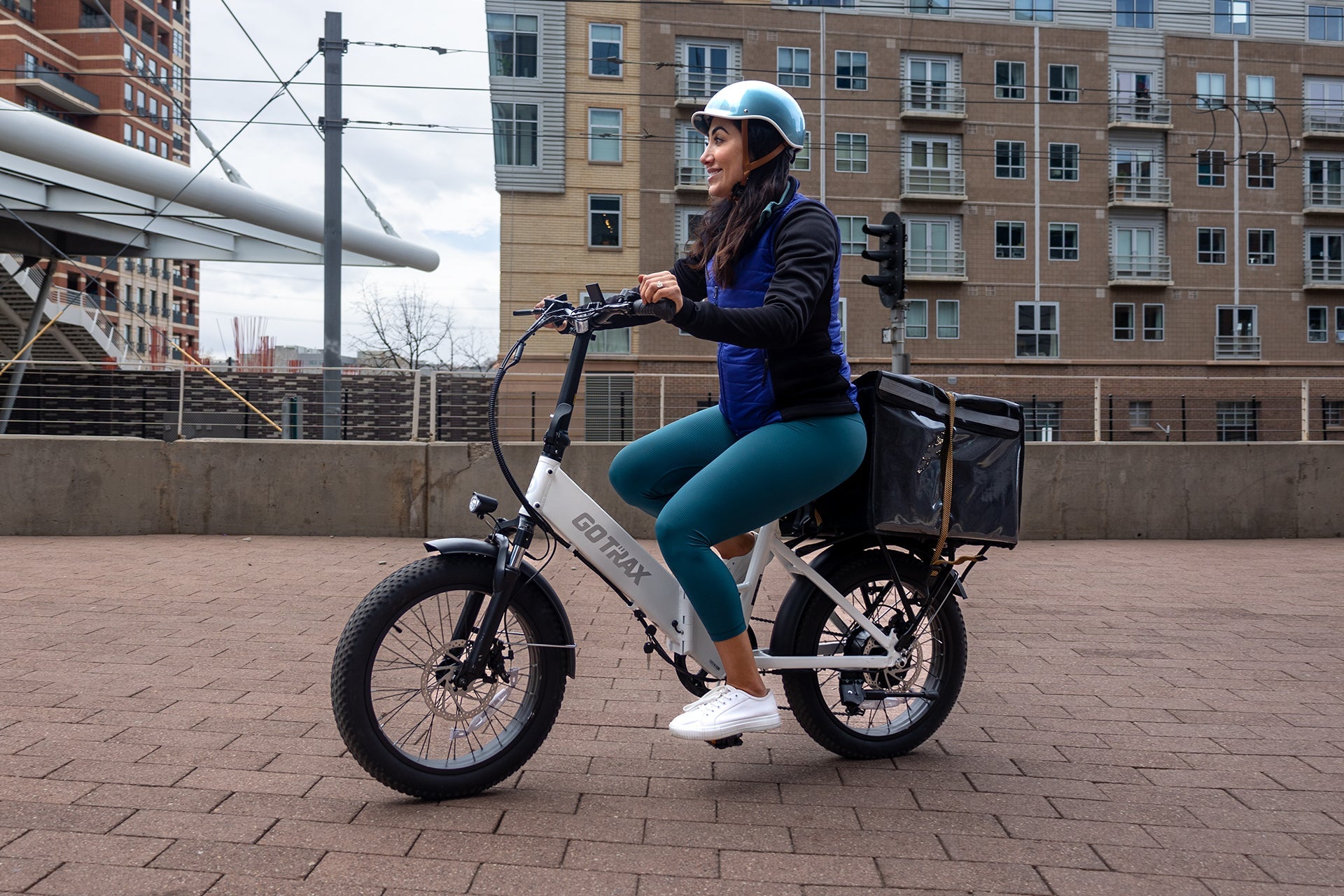 Best Clothing for Electric Bike Riders - GOTRAX