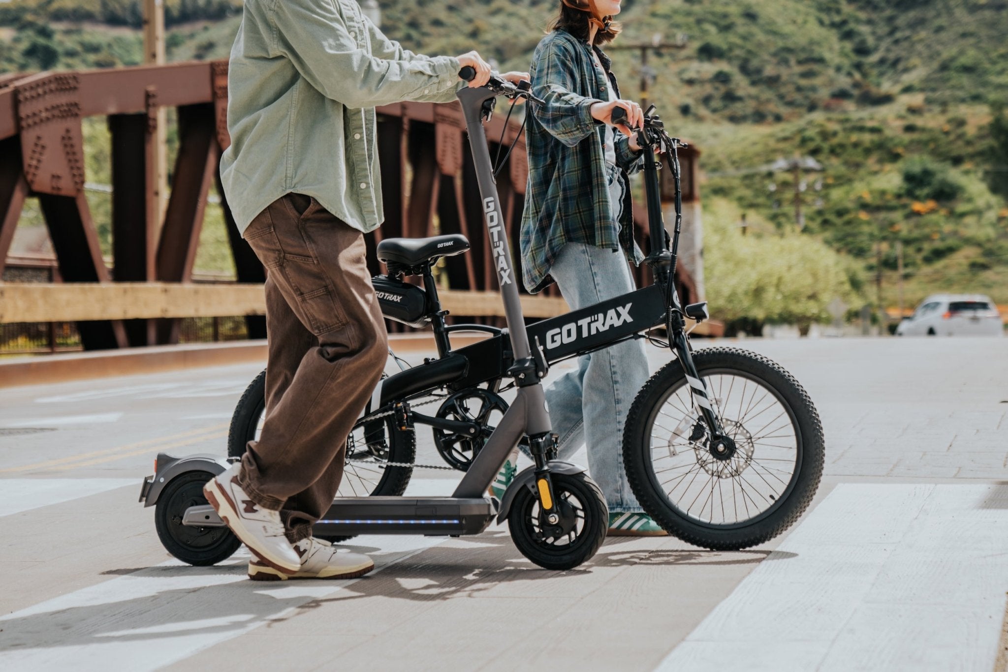 eBikes vs eScooters: Which Should You Choose? - GOTRAX