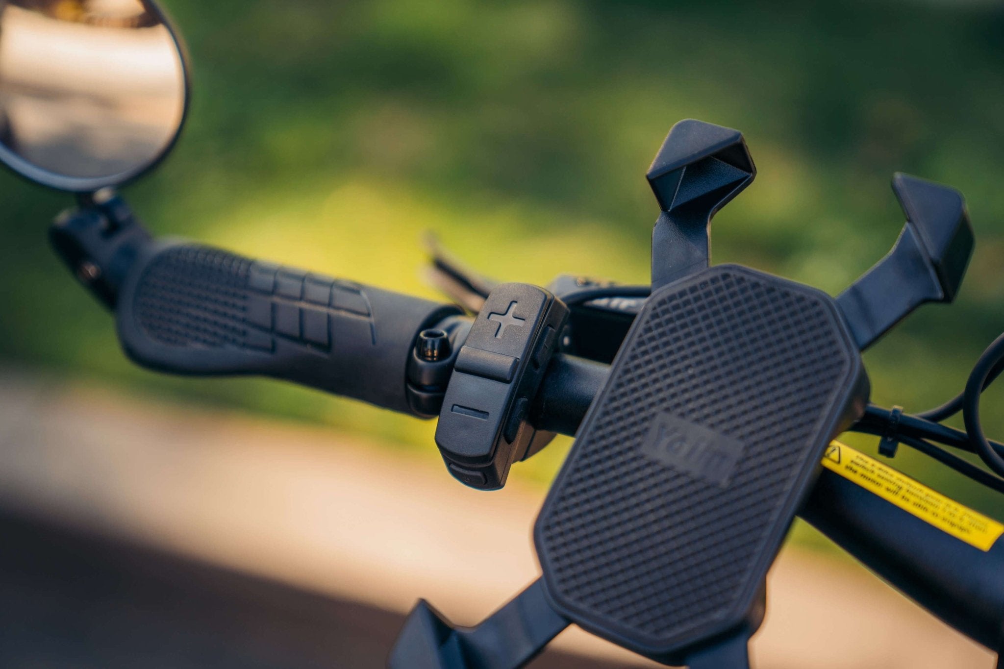 How to Make the Most of E-Bike Pedal Assist - GOTRAX