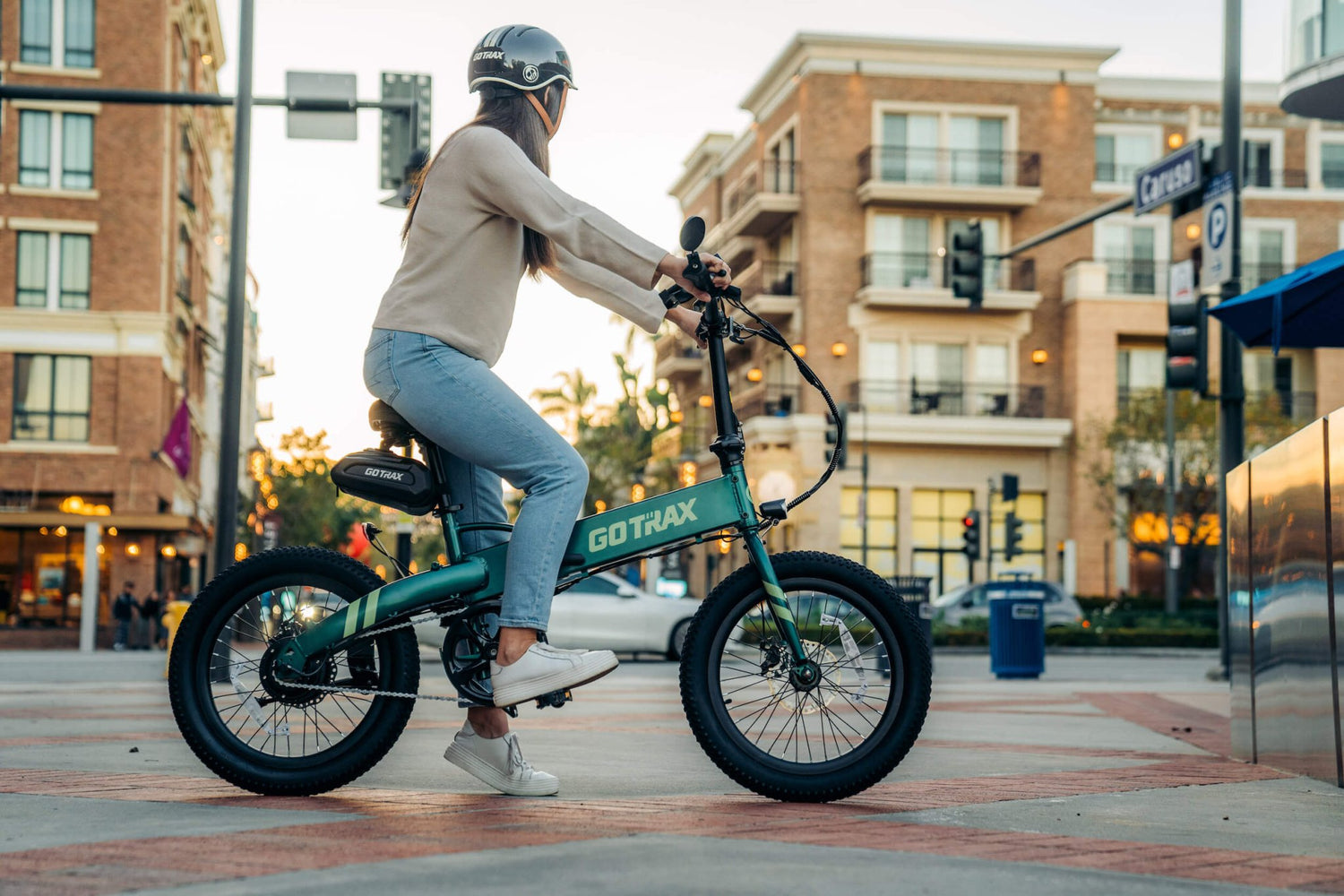 Product Overview: The F1 V2 Folding Electric Bike - GOTRAX