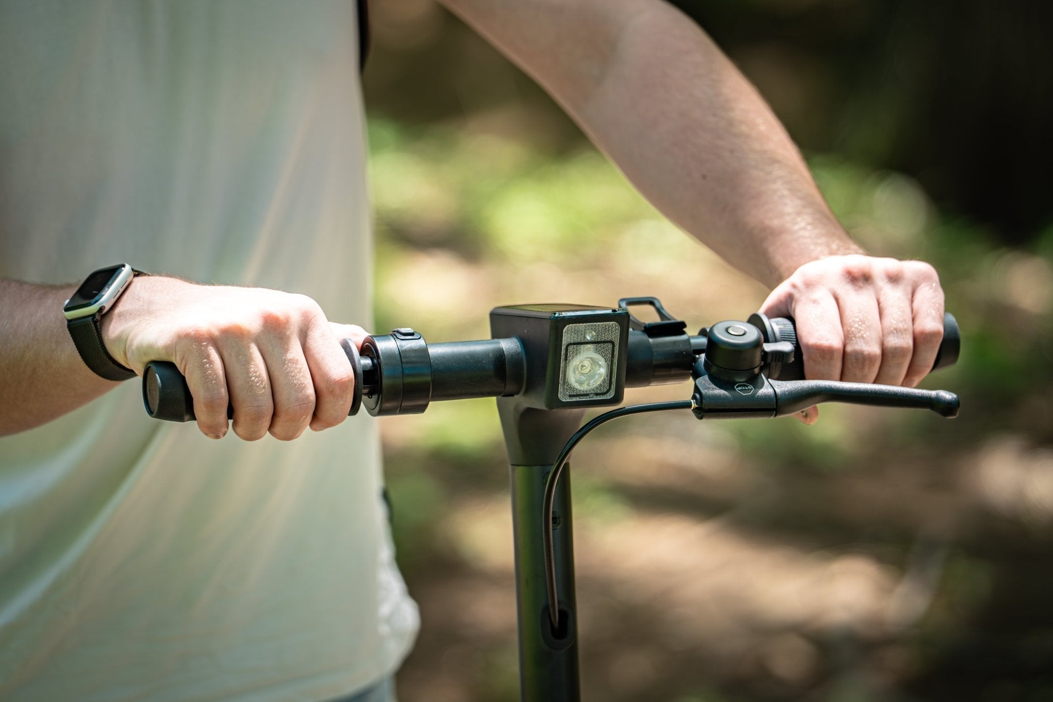 Why Won’t My Electric Scooter Turn On? - GOTRAX