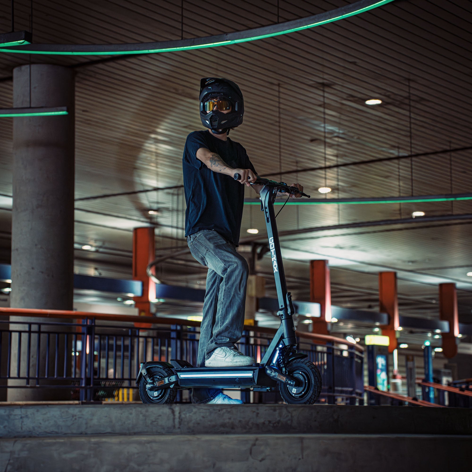 GX Zero Dual Motor Electric Scooter - GOTRAX