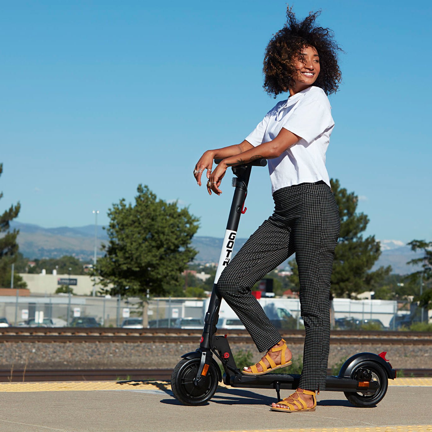 XR Elite Electric Scooter - GOTRAX